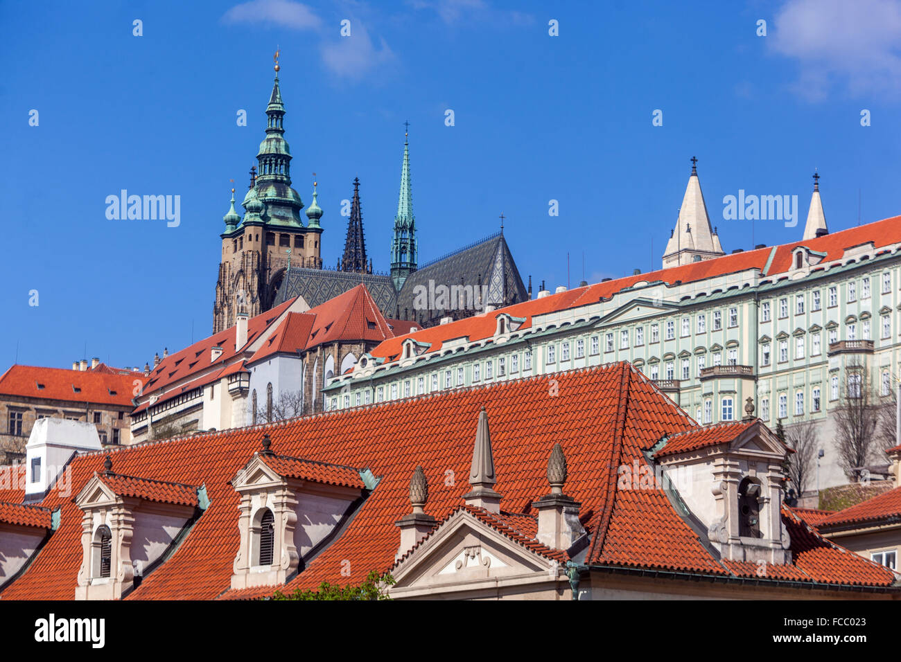 Vista sul castello di Praga, Hradcany di Praga, Repubblica Ceca, Europa, paesaggi di edifici famosi in tutto il mondo Foto Stock