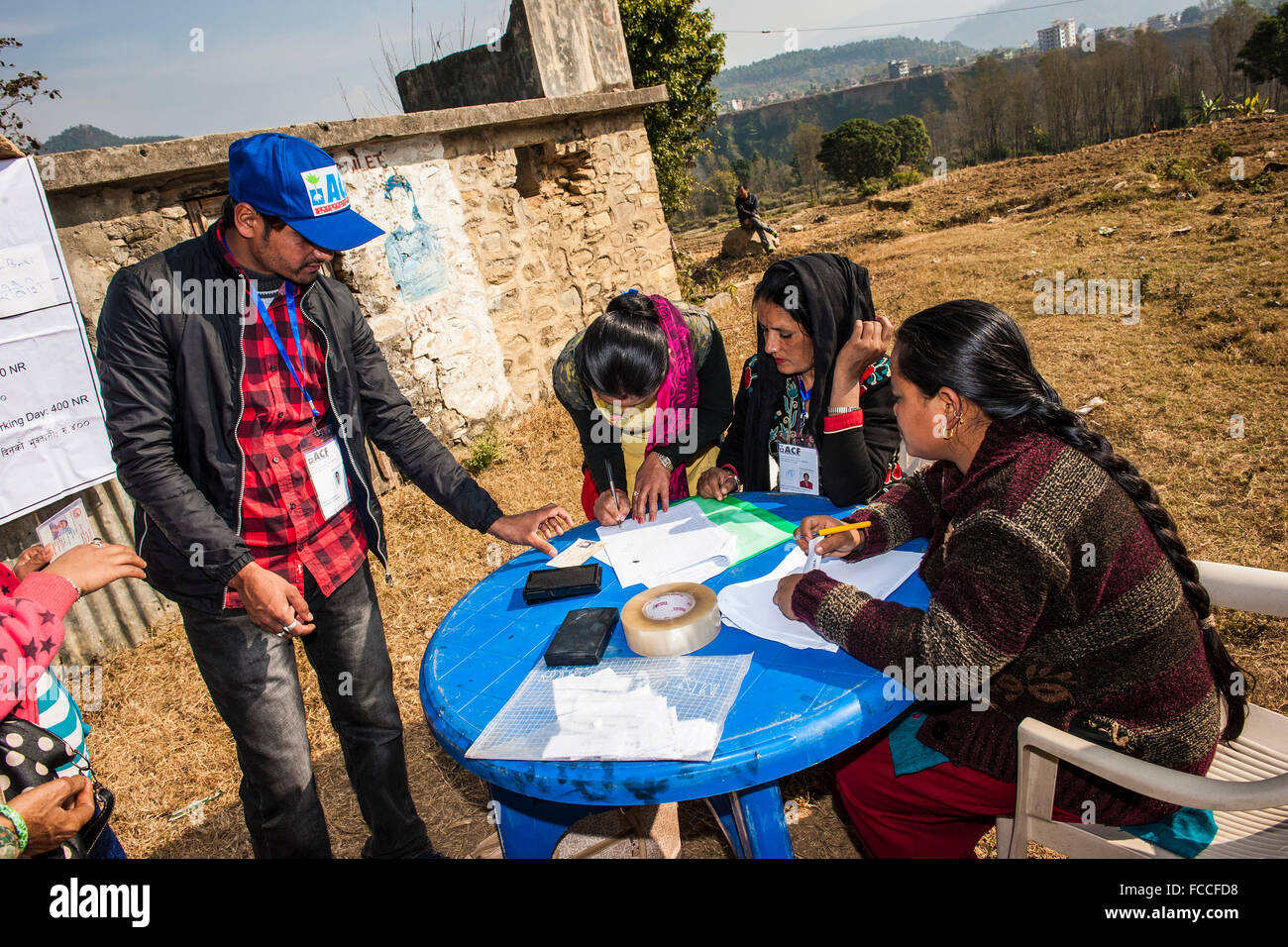 Il Nepal, Nuwakot district, un anno dopo il terremoto e aiuti umanitari Foto Stock