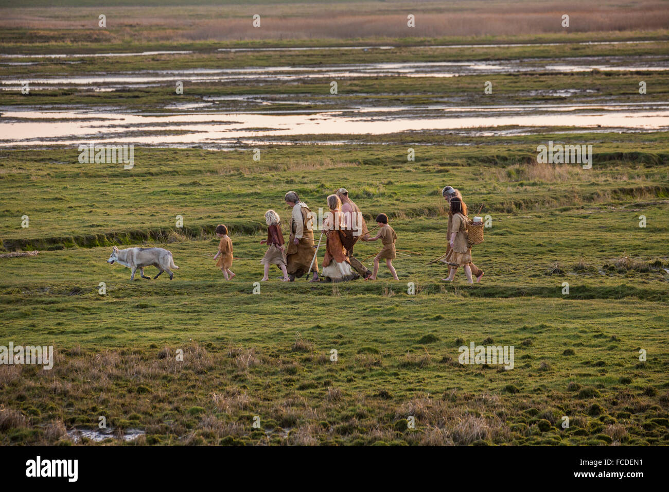 Paesi Bassi, Nieuw Namen, fiume Westerschelde. Riserva naturale Verdronken Land van Saeftinghe. set cinematografico. Popoli preistorici Foto Stock