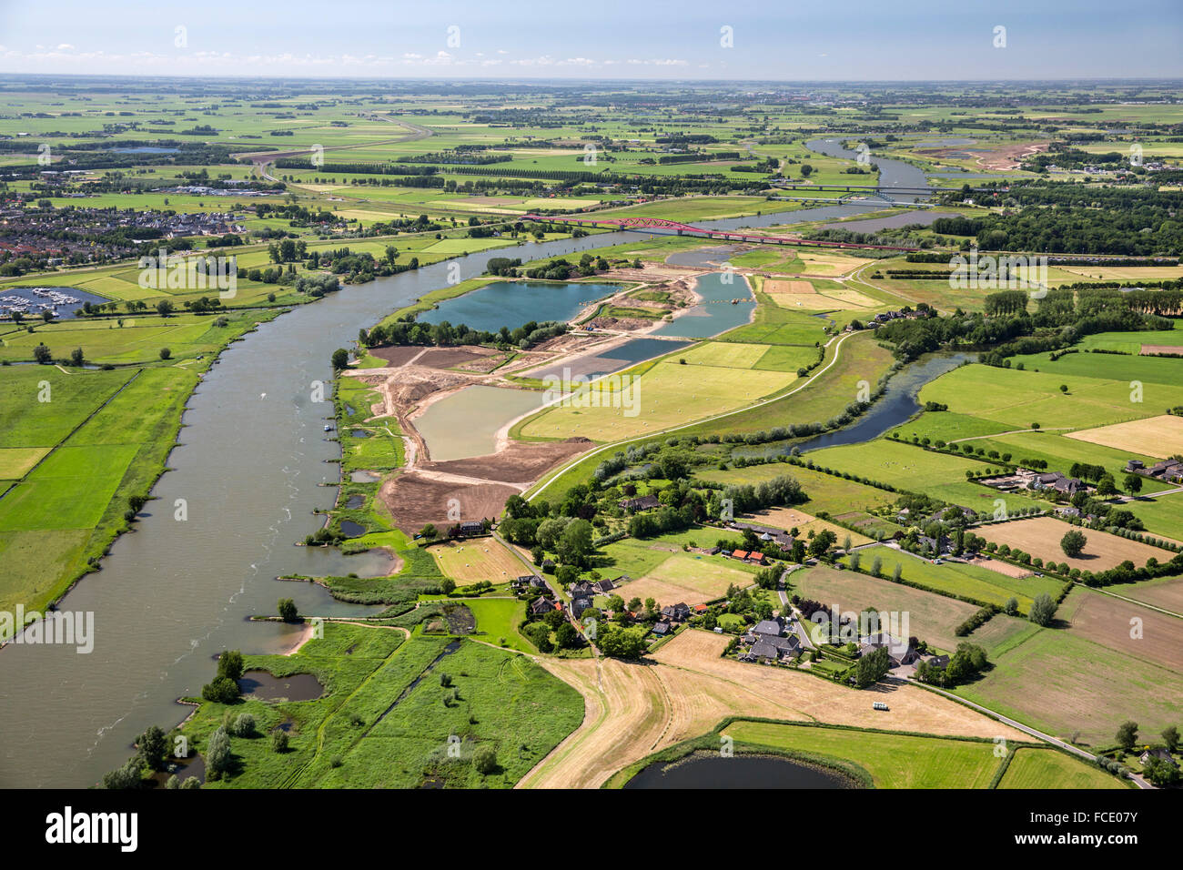 Paesi Bassi, Zwolle, fiume IJssel. project room per il fiume. Allargare i terreni alluvionali. Antenna Foto Stock