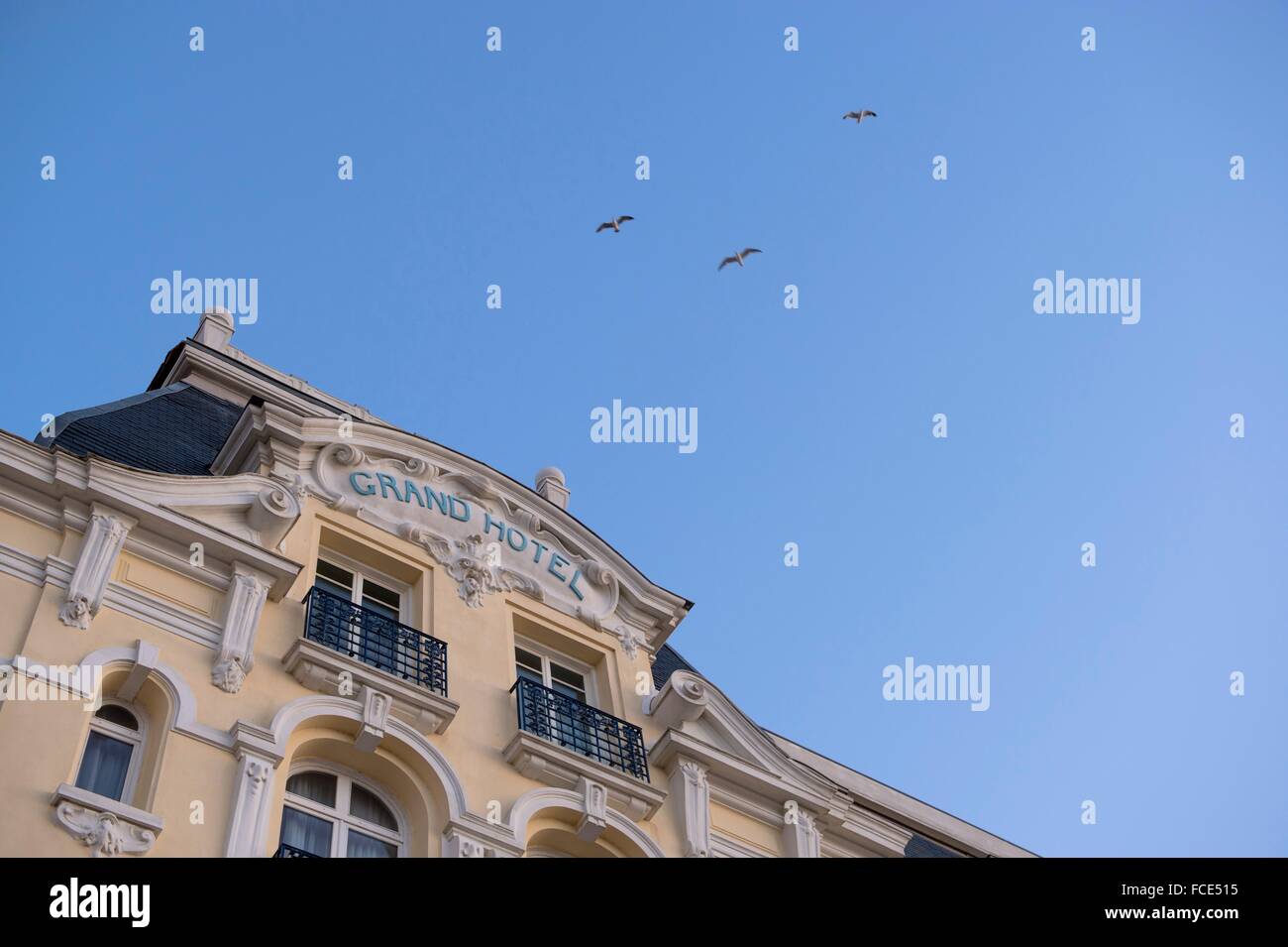 Francia, Normandia, il Grand Hotel di Cabourg costruito nel 1900 Foto Stock