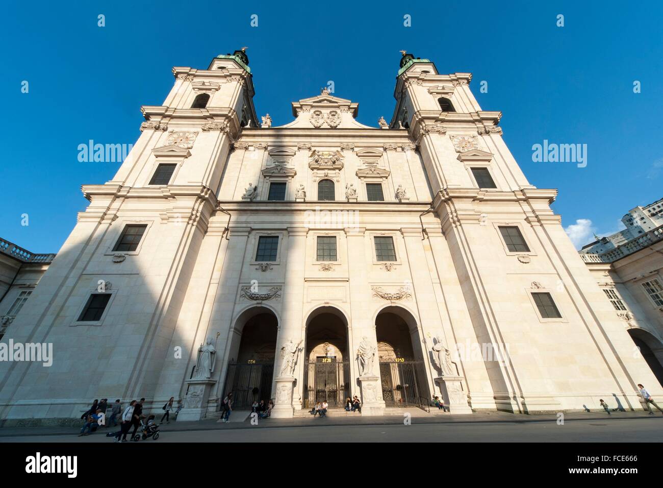 Barocca facciata ovest, la cattedrale, il centro storico della città di Salisburgo, un sito Patrimonio Mondiale dell'UNESCO, Austria Foto Stock