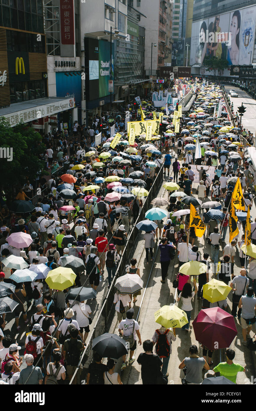 HONG KONG - 1 luglio: la gente di Hong Kong mostrano la loro insoddisfazione per la Hong Kong da marzo a luglio 1, 2015 a Hong Kong. Foto Stock