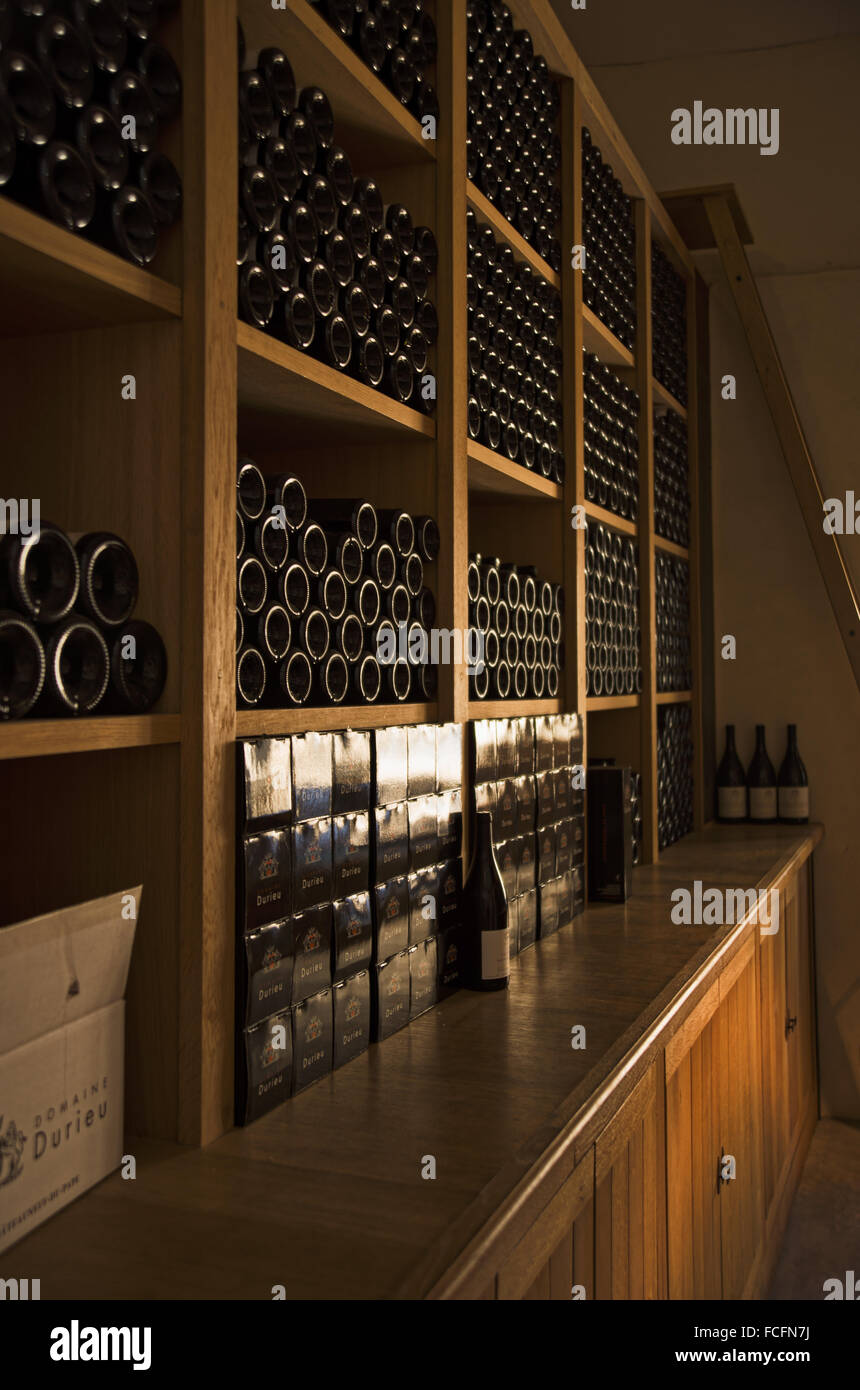 Venditore di vino, Chateauneuf du Pape, Francia Foto Stock