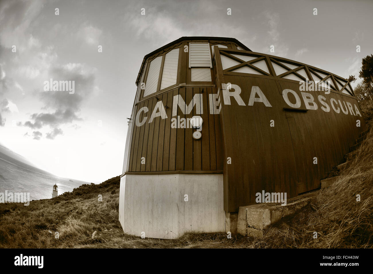 Grande Unione Camera Obscura, Douglas, Isola di Man in bianco e nero / monocromatico con seppia tinta a mano Foto Stock