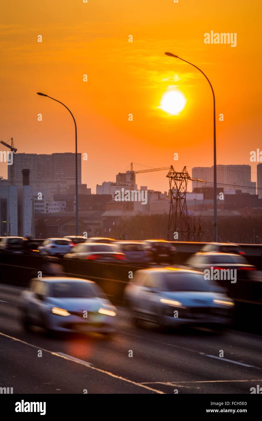Si alternano giorno guida, avviso di inquinamento a Parigi, (75) Paris, Ile-de-France, Francia Foto Stock