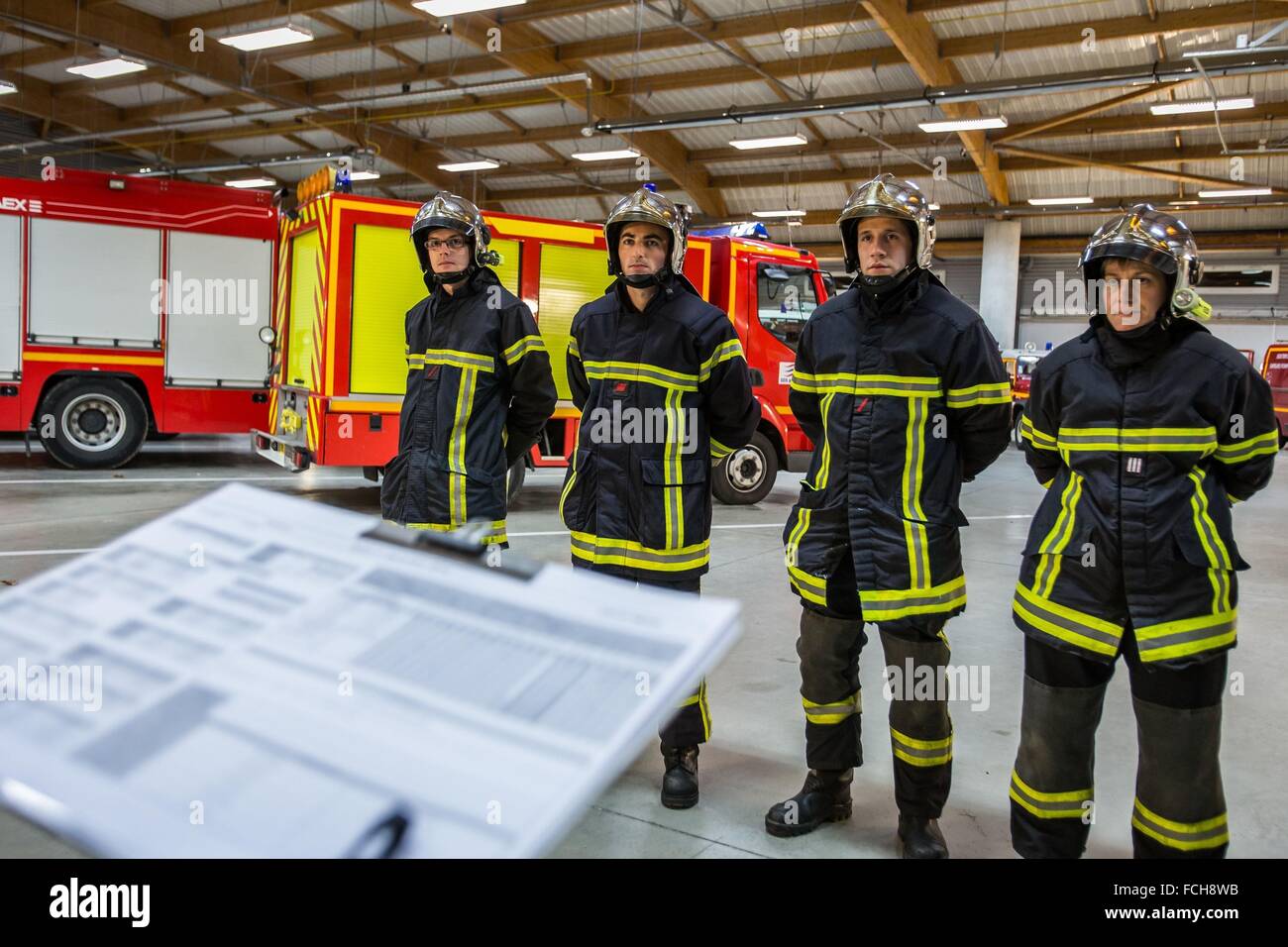 Appello, I VIGILI DEL FUOCO Foto Stock