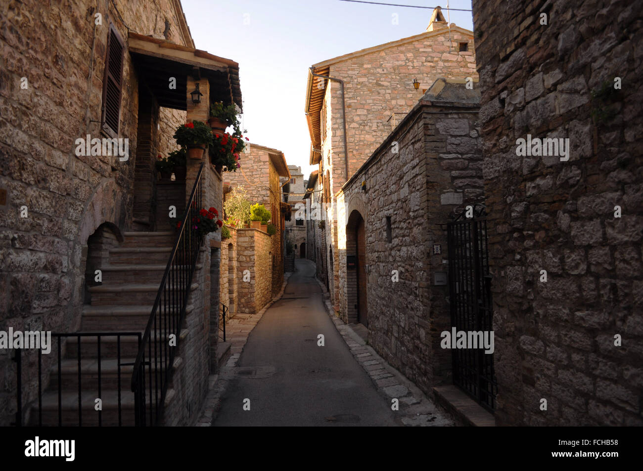 Bella vicolo in Assisi Foto Stock