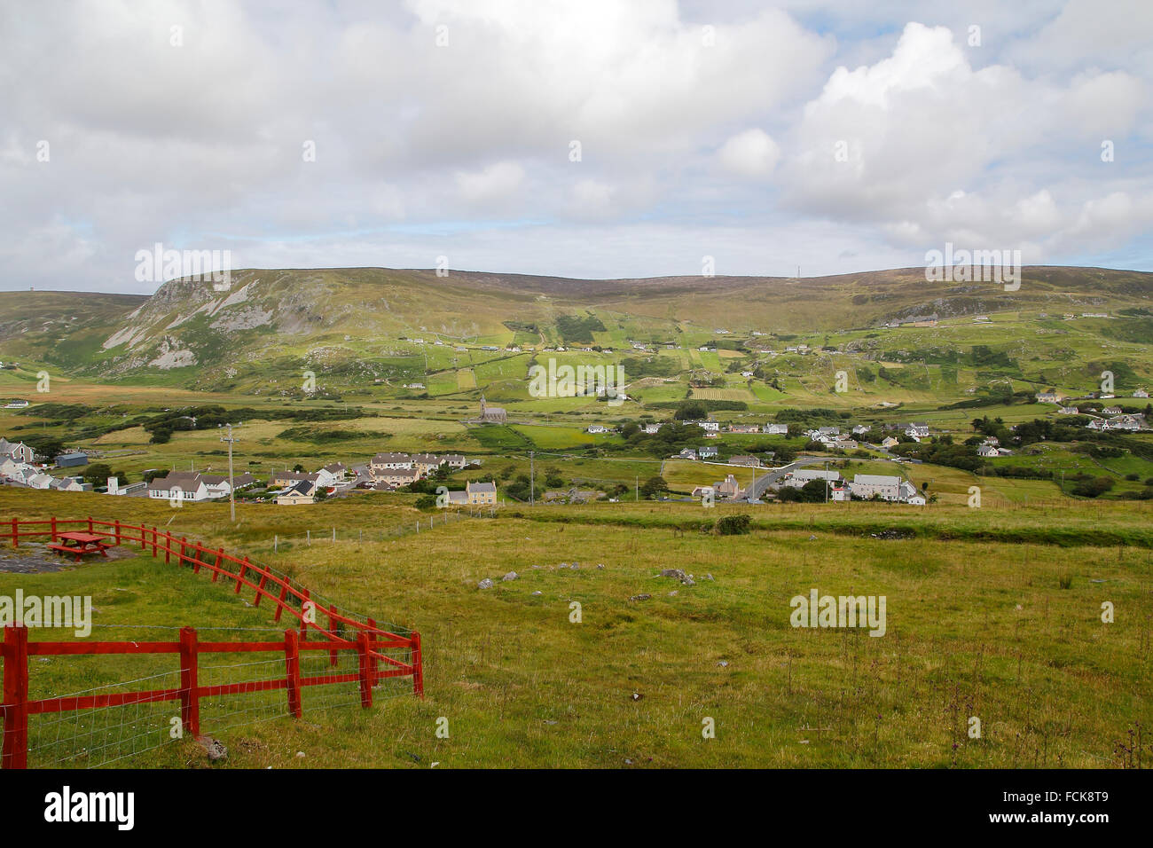 Verde paesaggio in Irlanda Foto Stock