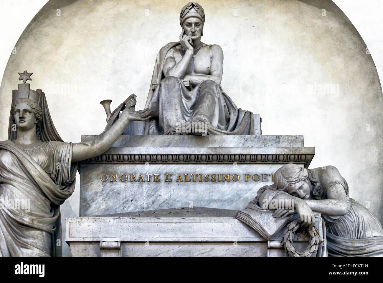 La tomba di Dante Alighieri nella Basilica di Santa Croce a Firenze,  Toscana, Italia, Europa Foto stock - Alamy