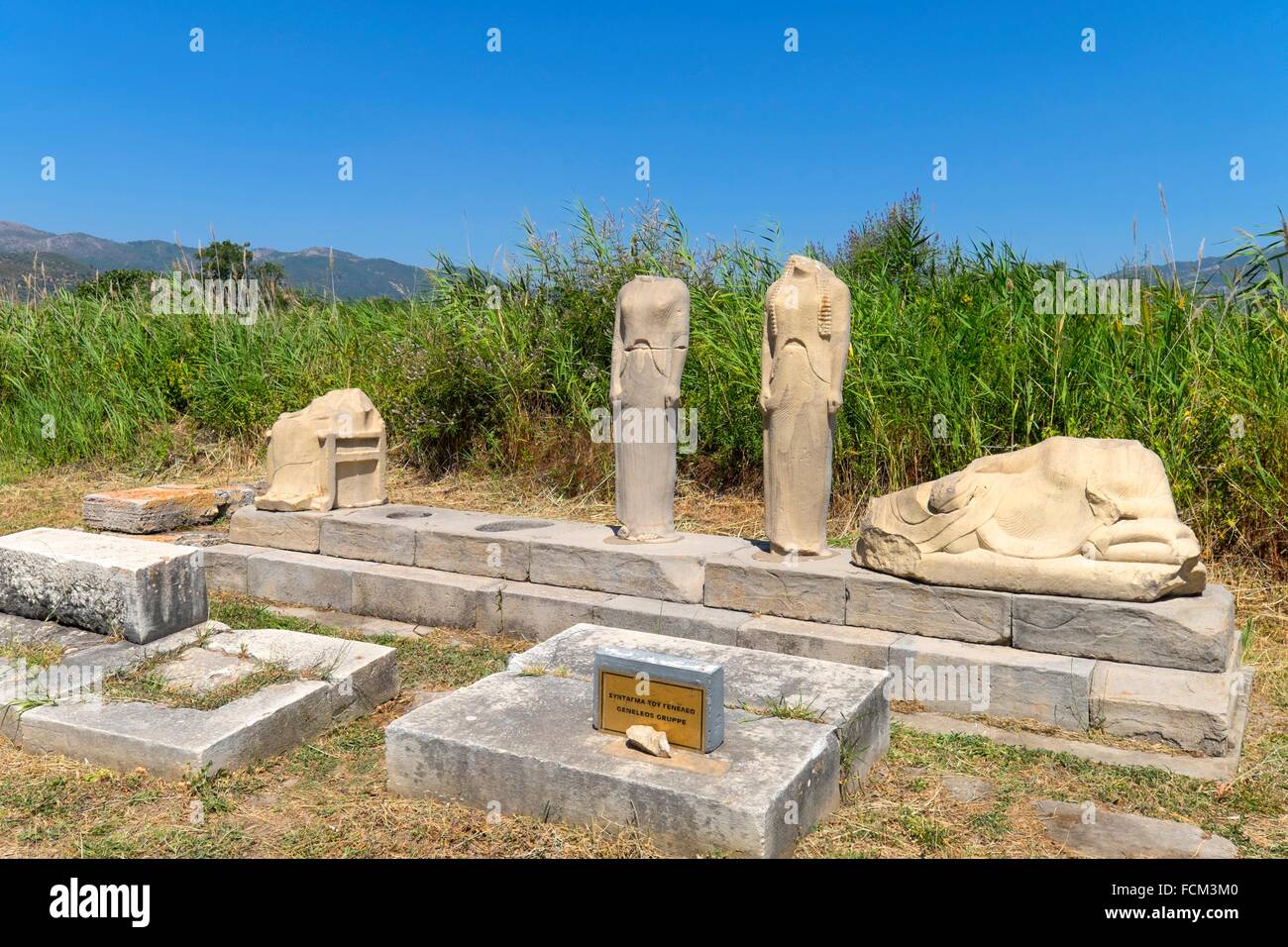 Il Geneleos gruppo scultoreo, Heraion di Samos, Samos Island, a nord delle isole del Mar Egeo, in Grecia, in Europa Foto Stock