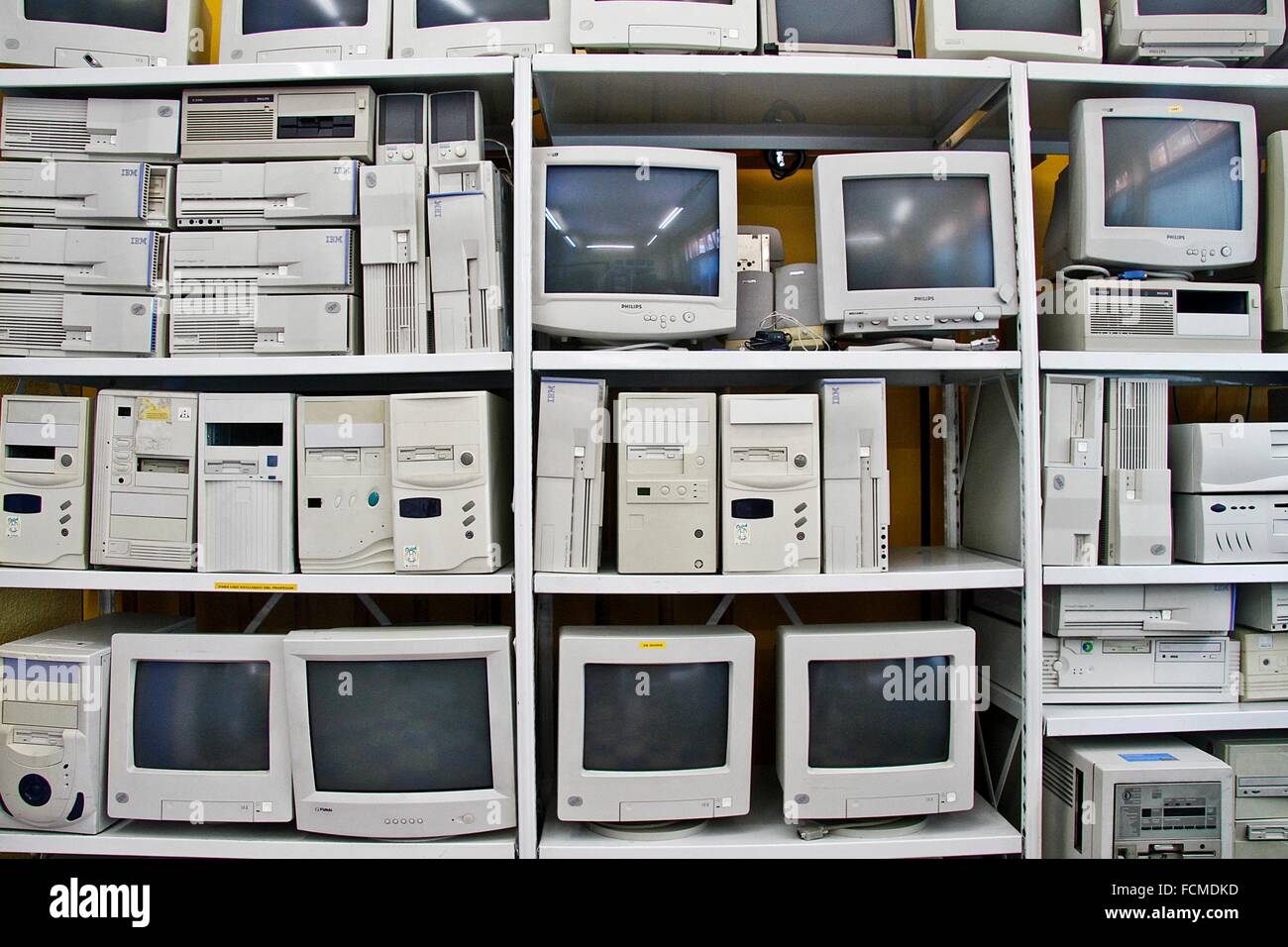 I vecchi computer PC storage, Spagna Foto stock - Alamy