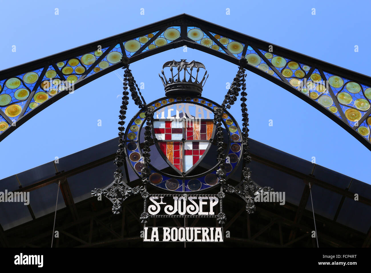 Ingresso al mercato La Boqueria (Mercat de Sant Josep de la Boqueria), Les Rambles, Ciutat Vella distretto, Barcelona, Spagna. Foto Stock