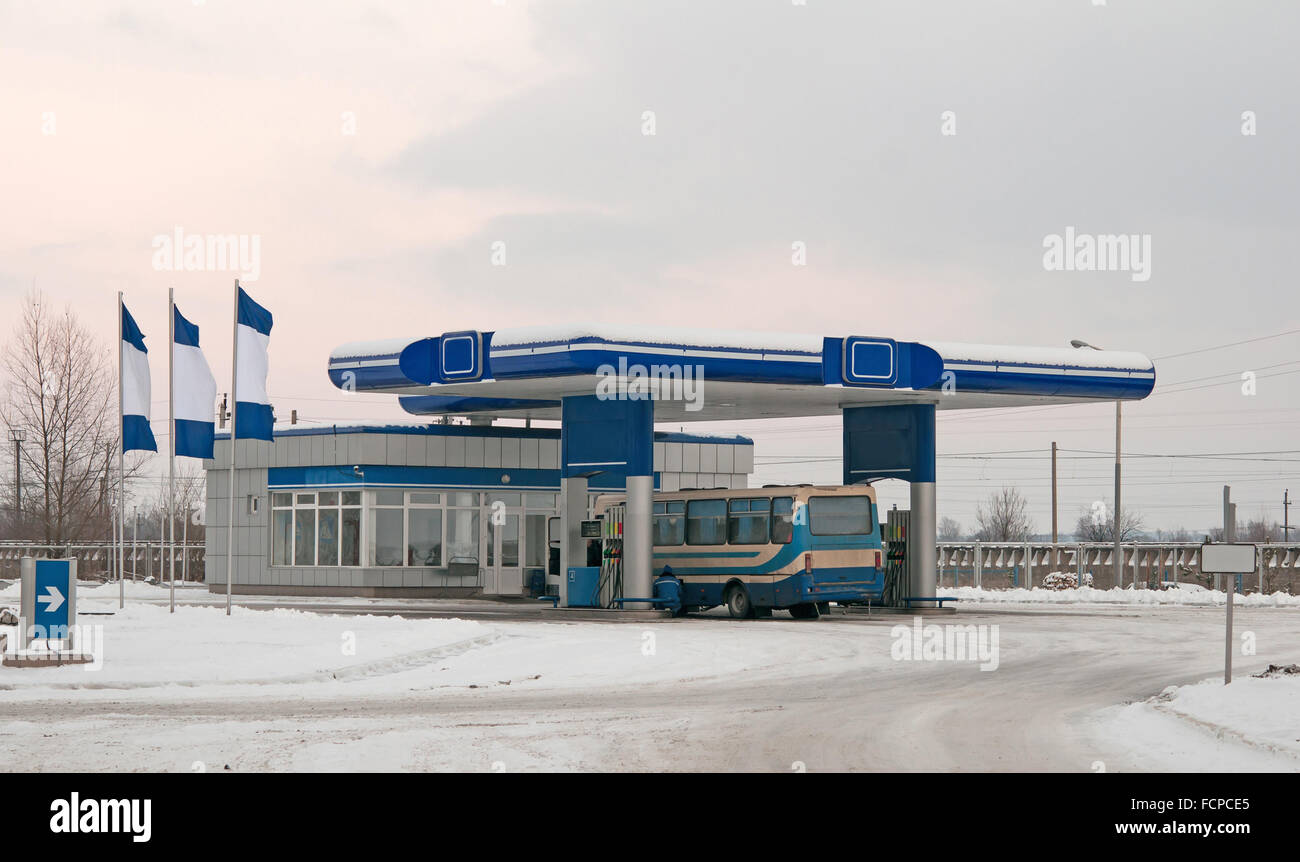 Stazione di gas in inverno. Close up Foto Stock