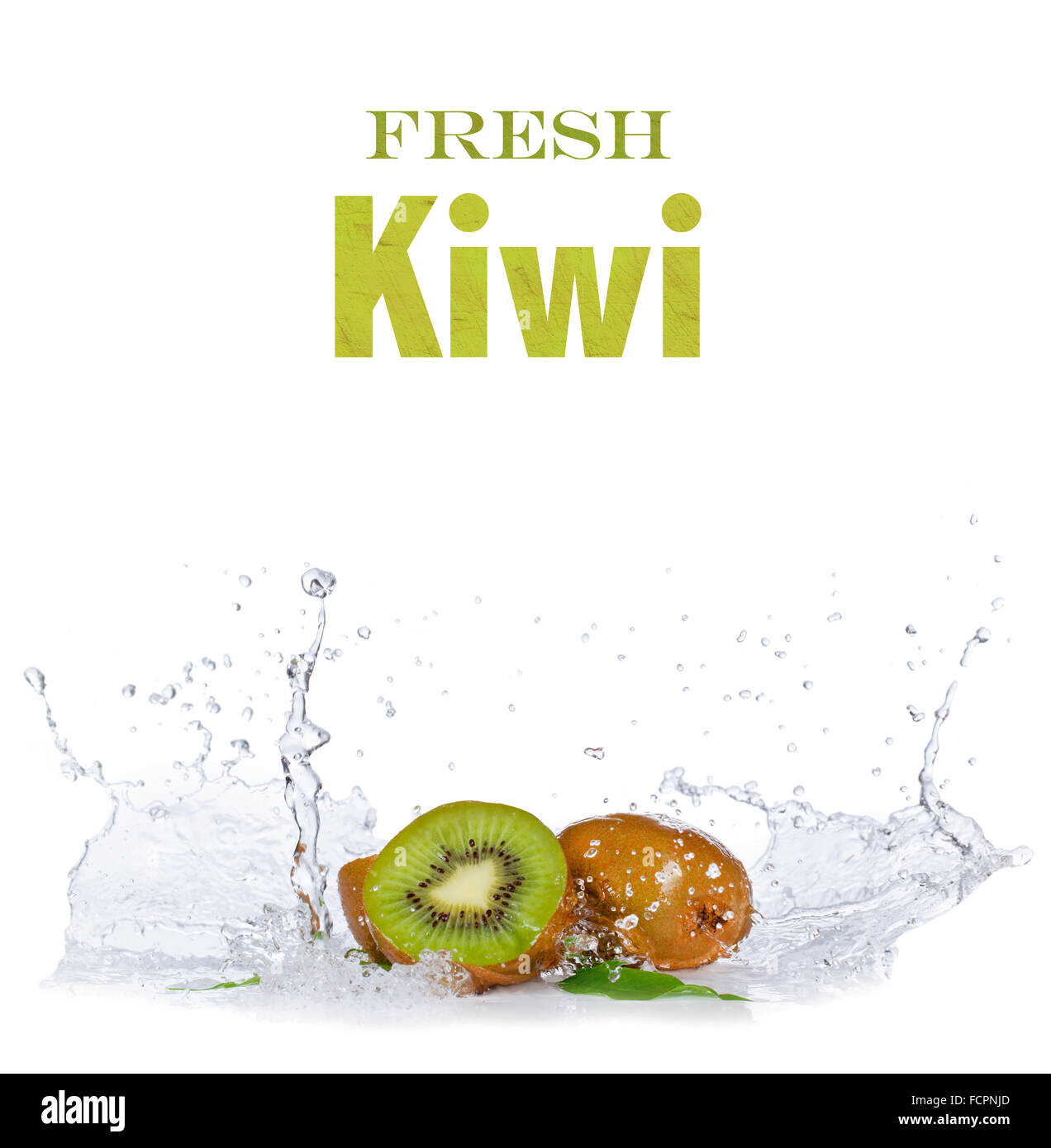 Kiwi freschi in acqua splash su bianco Foto Stock