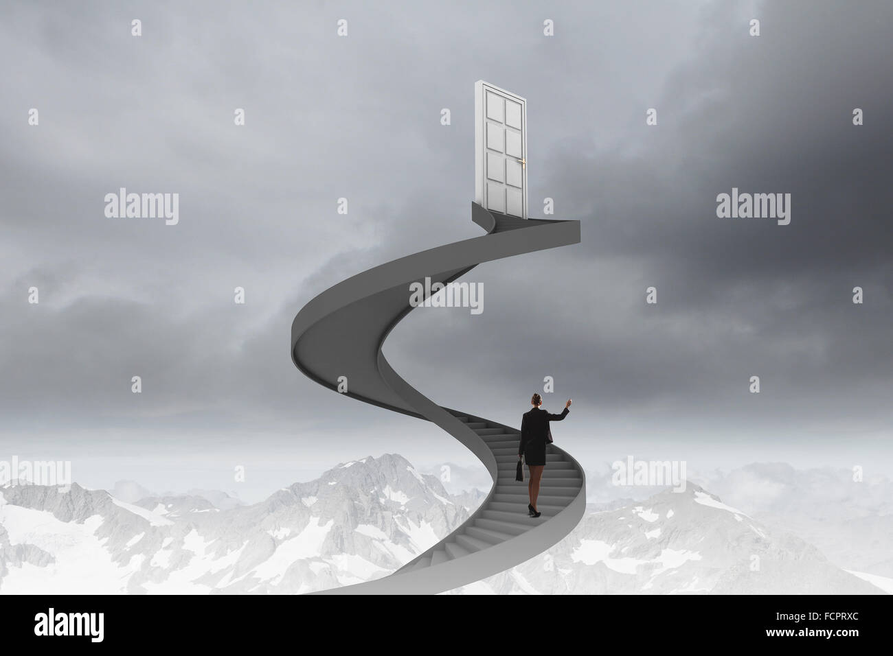 Imprenditrice a piedi fino alla scalinata porta in cielo Foto Stock