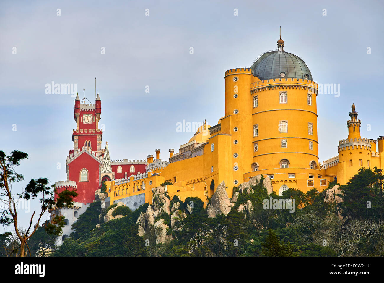 La pena il Palazzo Nazionale, Sintra Portogallo, Europa Foto Stock