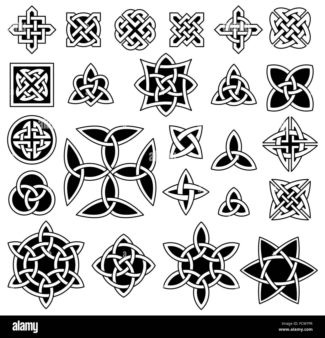 24 Celtic nodi (Triquetra (Trinity) nodo, Quartenary nodo, ecc.) raccolta Illustrazione Vettoriale
