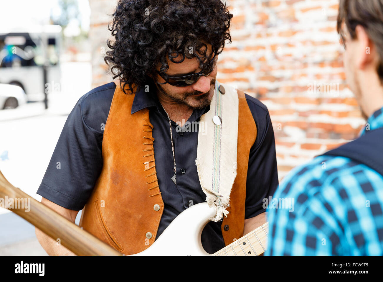 Band di musicisti di suonare in strada Foto Stock