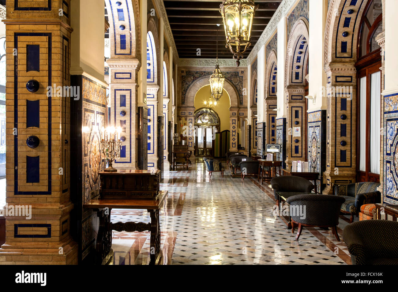 Interior area lobby, Hotel Alfonso XIII, Siviglia, Spagna Foto Stock