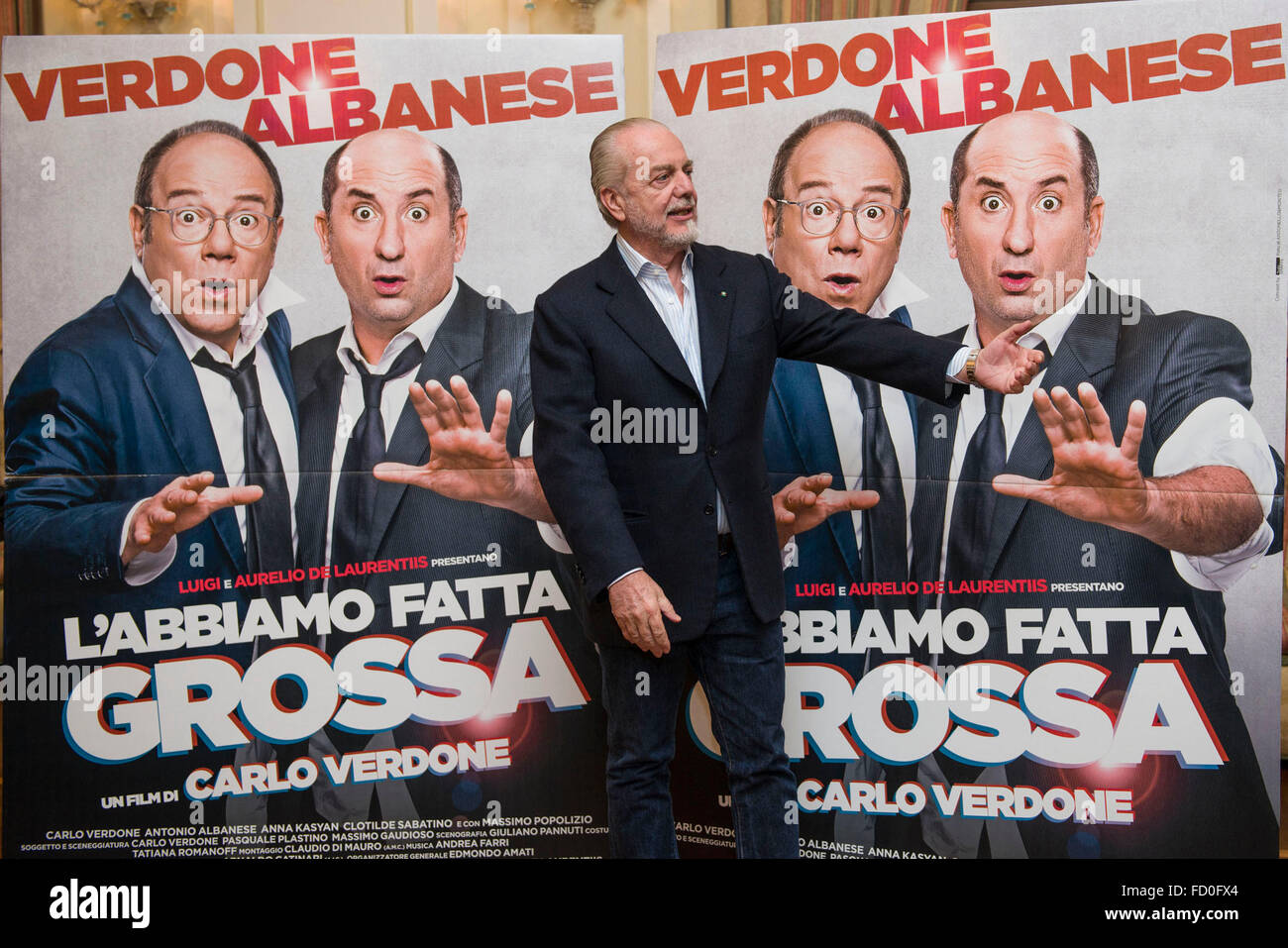 I produttori italiani di Aurelio De Laurentiis in posa durante il photocall di ' L'abbiamo fatta grossa ' a Napoli presso l'Hotel Vesuvio su gennaio 25,2016 (foto di Marco Iorio) Foto Stock