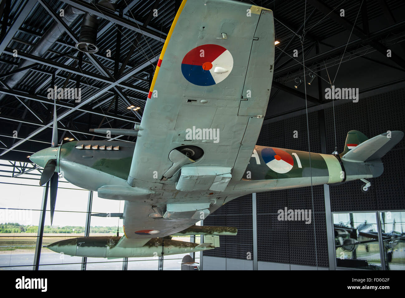 Uno Spitfire aerei in esposizione presso il National Military Museum in Soesterberg, Paesi Bassi Foto Stock