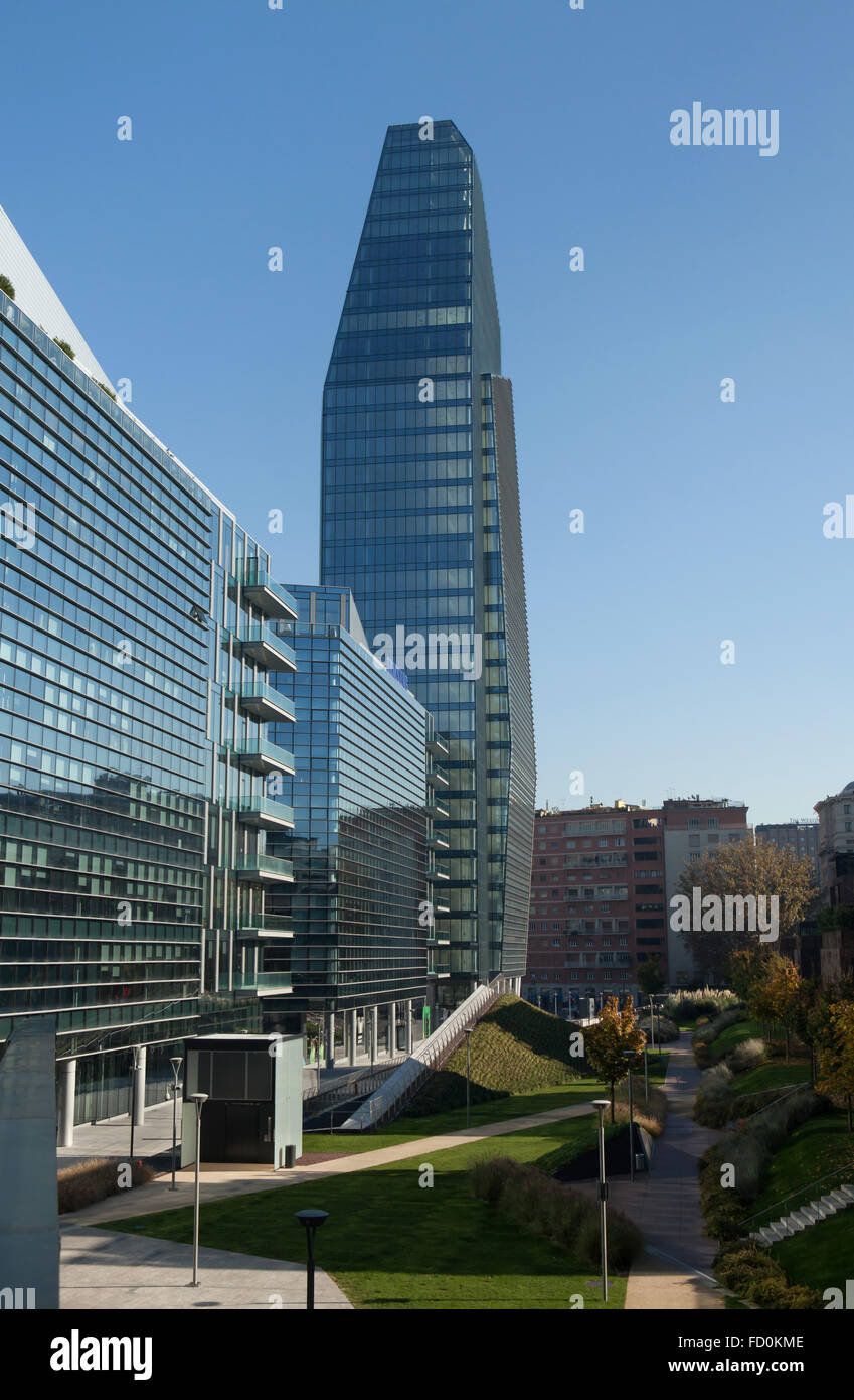 Diamond Tower e il Diamantini edifici progettati da Kohn Pedersen Fox in la Porta Nuova di Milano, Italia. Foto Stock