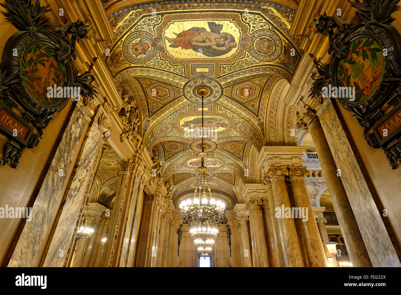 Opera Garnier, gli affreschi del soffitto ornato da Paul Baudry, Parigi, Francia Foto Stock
