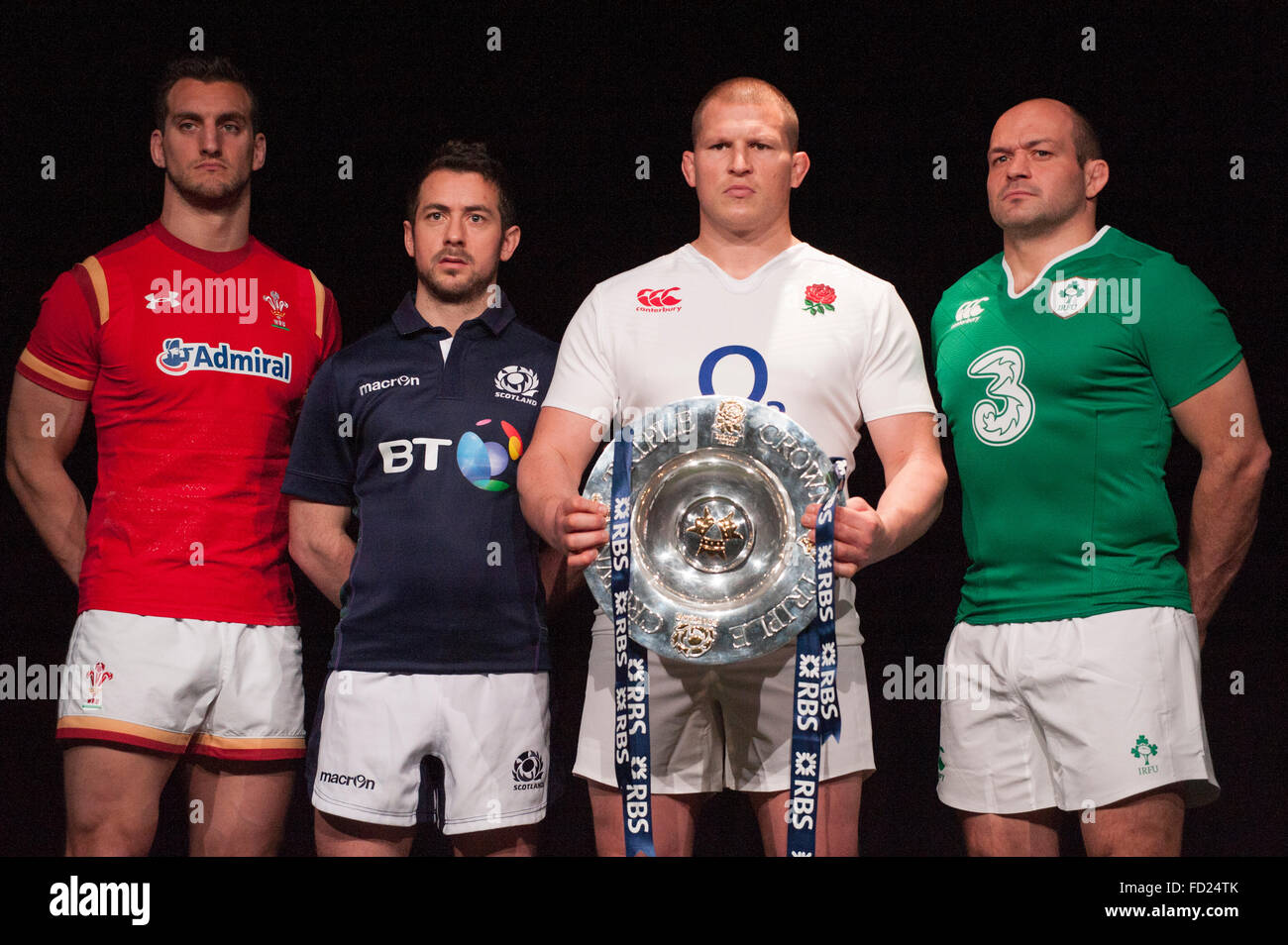 Hurlingham Club di Londra, Regno Unito. Il 27 gennaio, 2016. Sam Warburton, Greg Laidlaw, Dylan Hartley e Rory meglio con la Triple Crown. La RBS 6 Nazioni di rugby è stato lanciato a premere nel west London Club, con team capitani presentato per il supporto assemblato. Credito: sportsimages/Alamy Live News Foto Stock