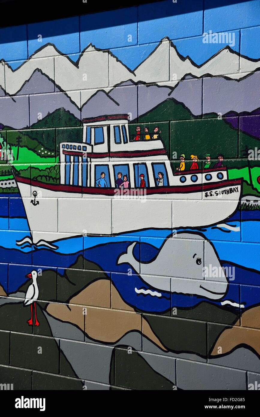 Murale colorato su una parete della città costiera di Kaikoura sull'Isola del Sud, Nuova Zelanda Foto Stock