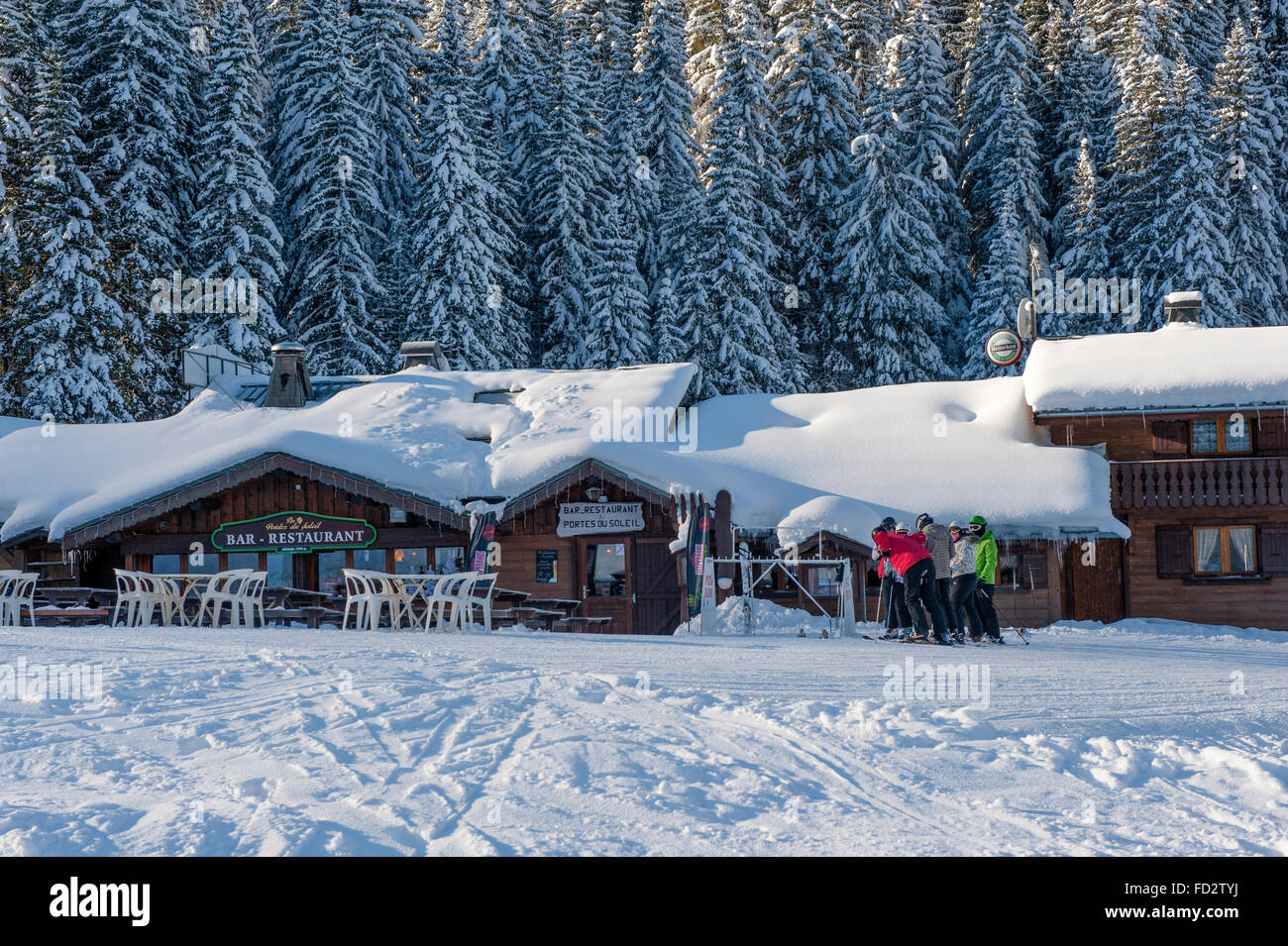 Le Portes du Soleil baita di montagna di Châtel, una stazione sciistica di Portes du Soleil nelle Alpi francesi Foto Stock