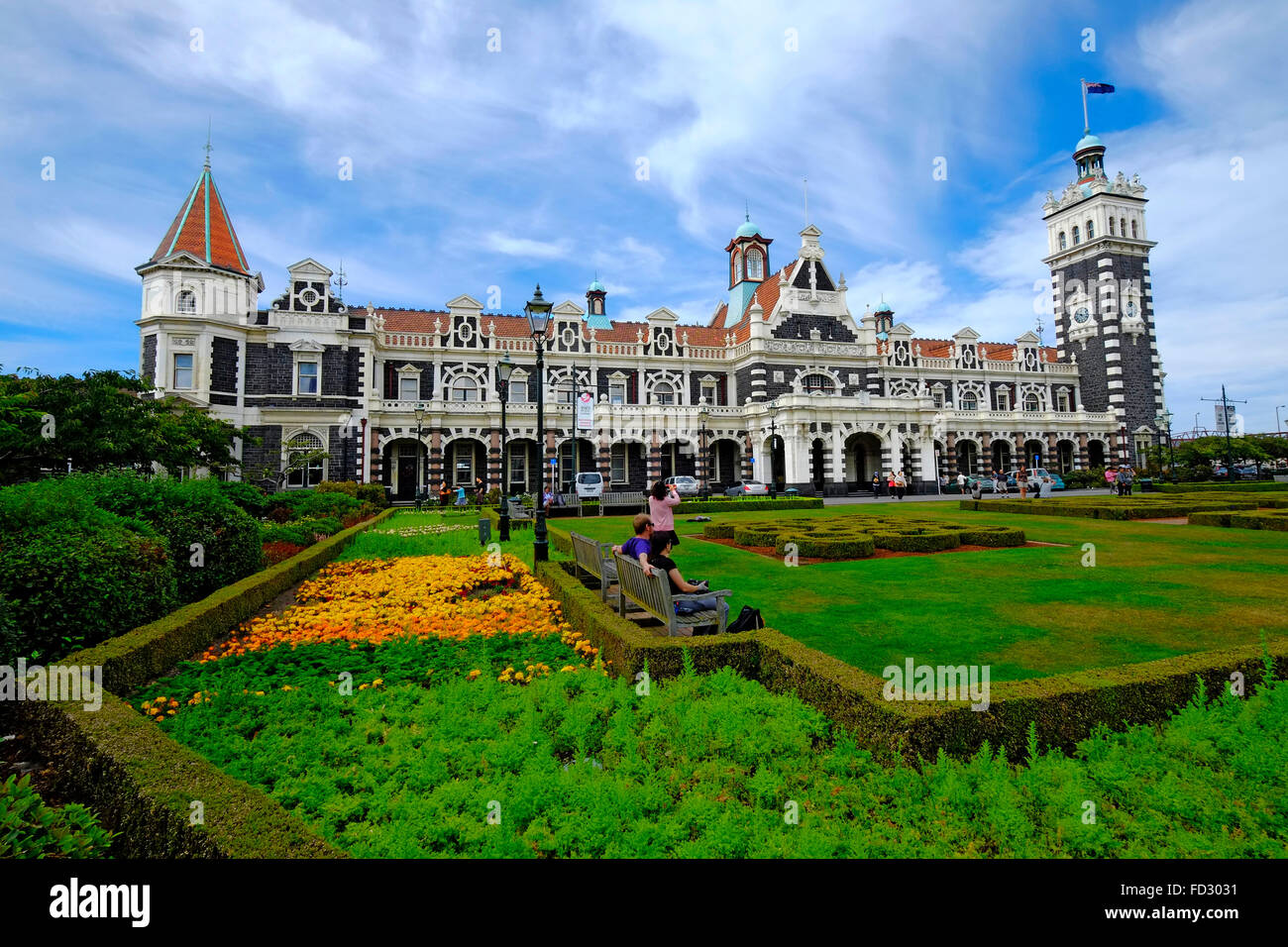 Dunedin Stazione ferroviaria Giardini Nuova Zelanda NZ Isola del Sud Foto Stock