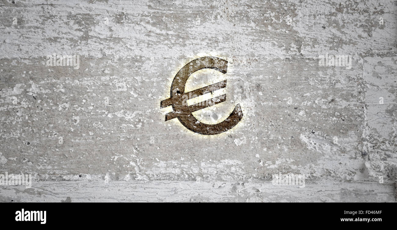 Simbolo Euro contro il muro grigio. Banche e fare soldi Foto Stock