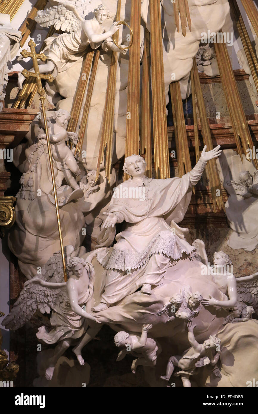 Apoteosi di San Carlo Borromeo da Alberto Camesina. Altare alta. Karlskirche. San Carlo, la Chiesa. Foto Stock