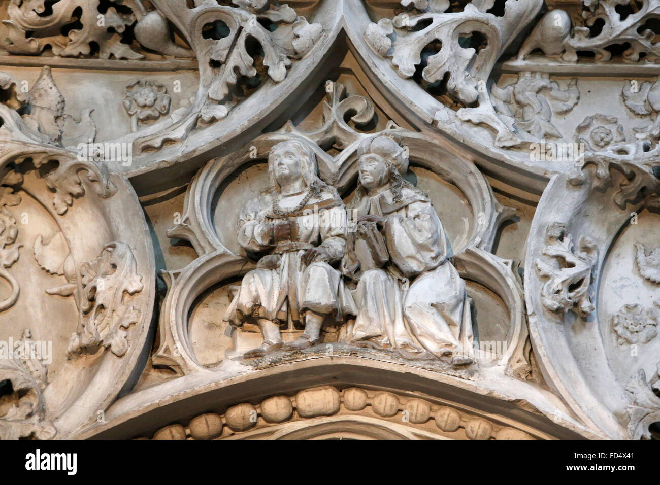 Sainte Madeleine de Troyes chiesa. Jube. Sollievo da Nicolas Halins noto come le Flamand, 1513. Lazzaro e un apostolo. Foto Stock
