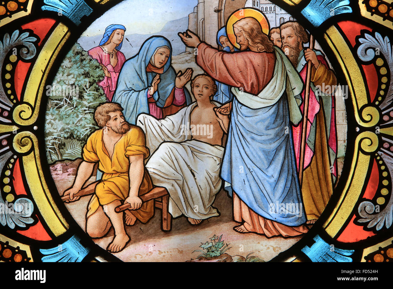 Guarigione di un cieco da Gesù Cristo. Finestra di vetro colorato. Santuario di Nostra Signora de la Salette. Foto Stock