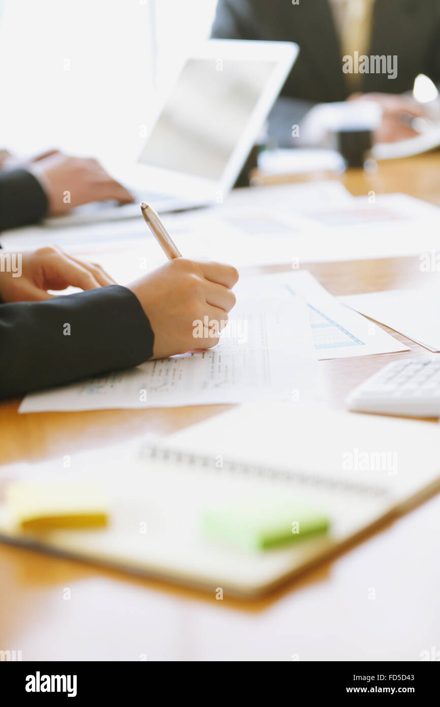 La gente di affari avente una riunione Foto Stock