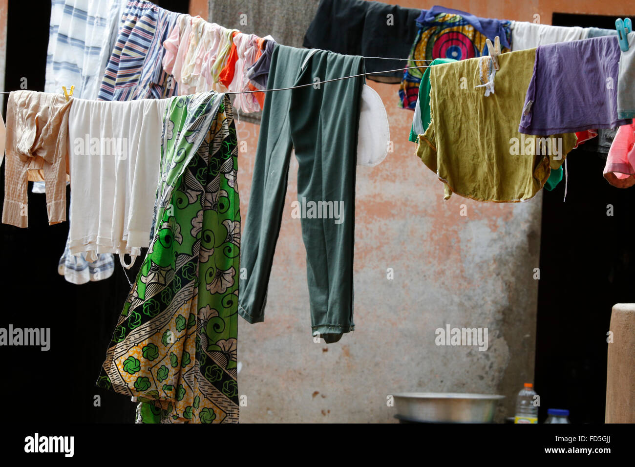 Servizio lavanderia appendere fuori. Foto Stock