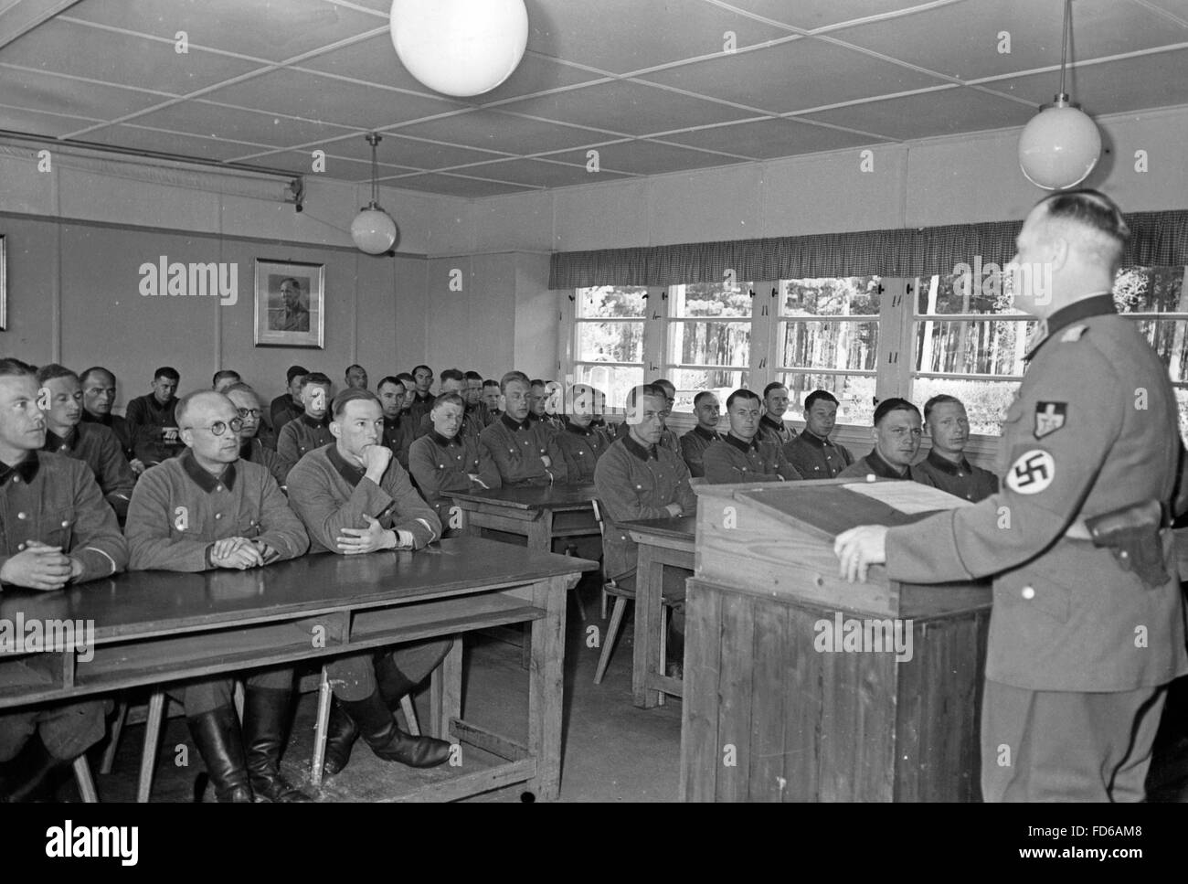Stranieri corso di RAD in Braunschweig, 1942 Foto Stock