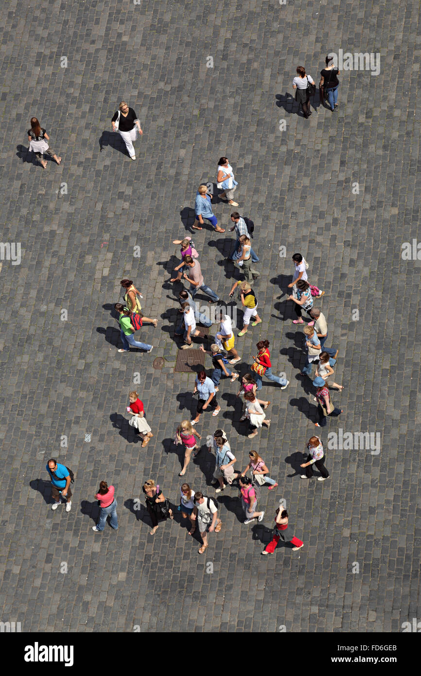 La gente in fretta dalla vista panoramica Foto Stock