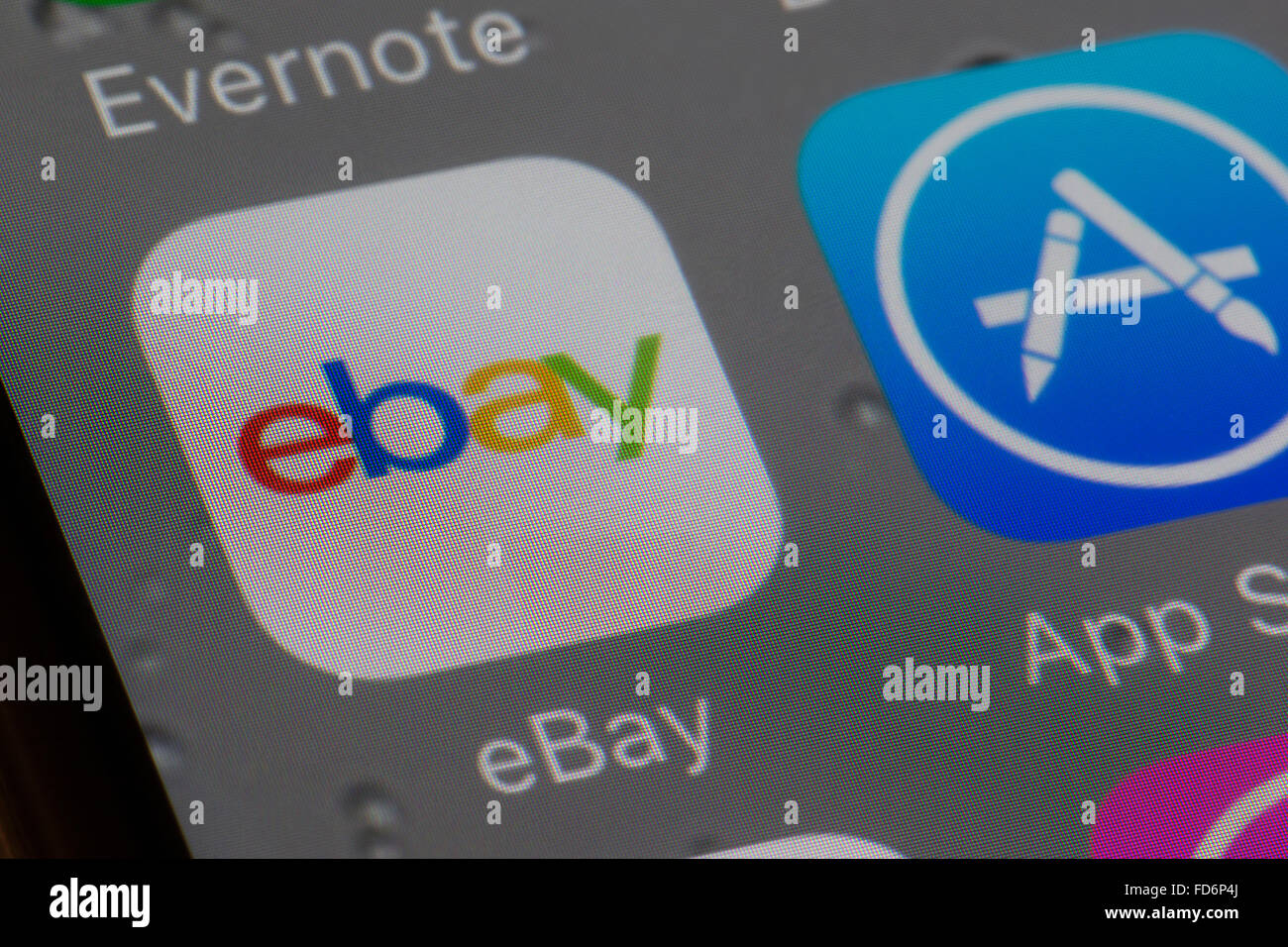 Internet shopping app, Ebay, su un iphone 6 schermo Foto Stock