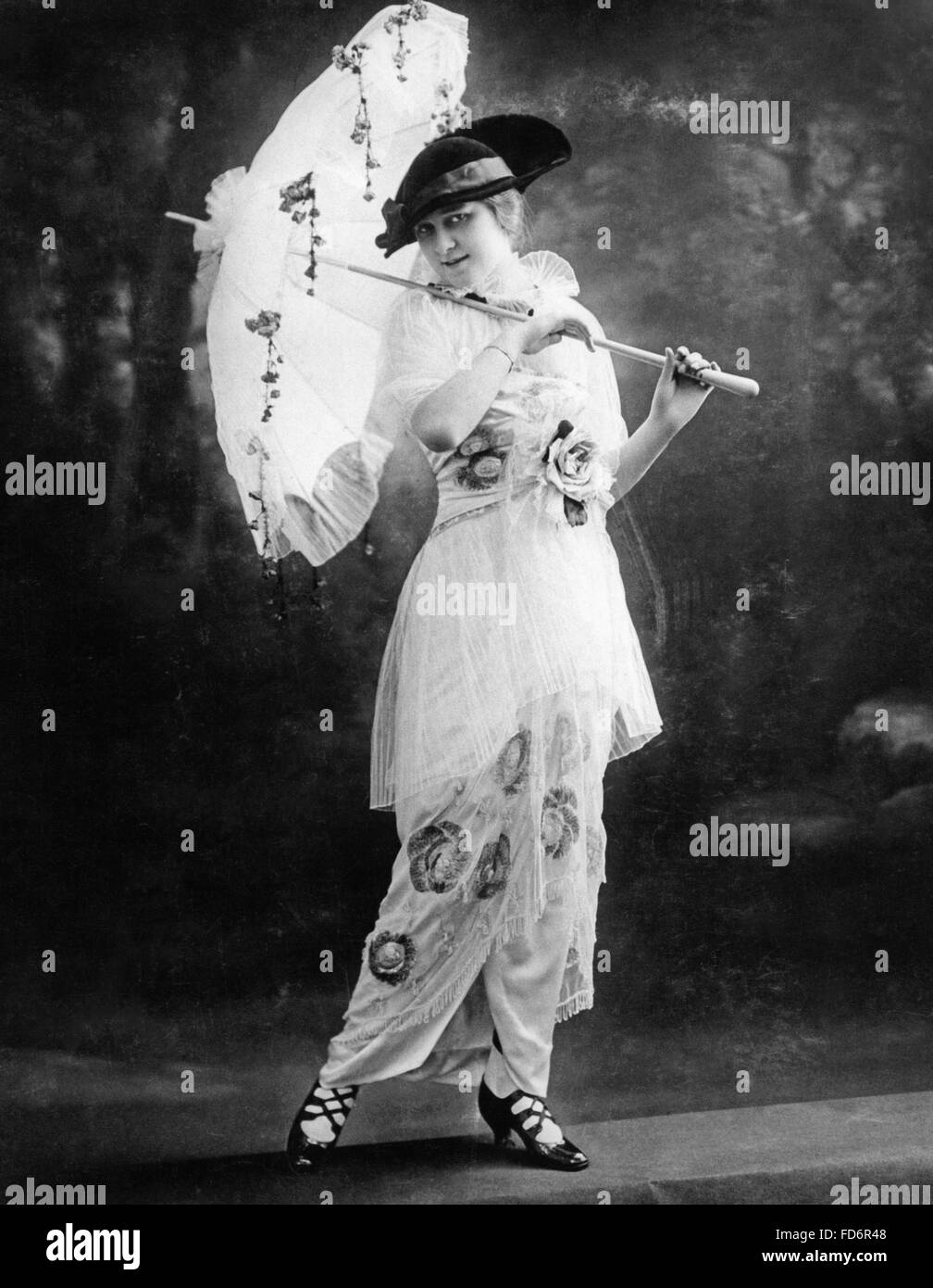 Le donne della moda, 1913 Foto Stock