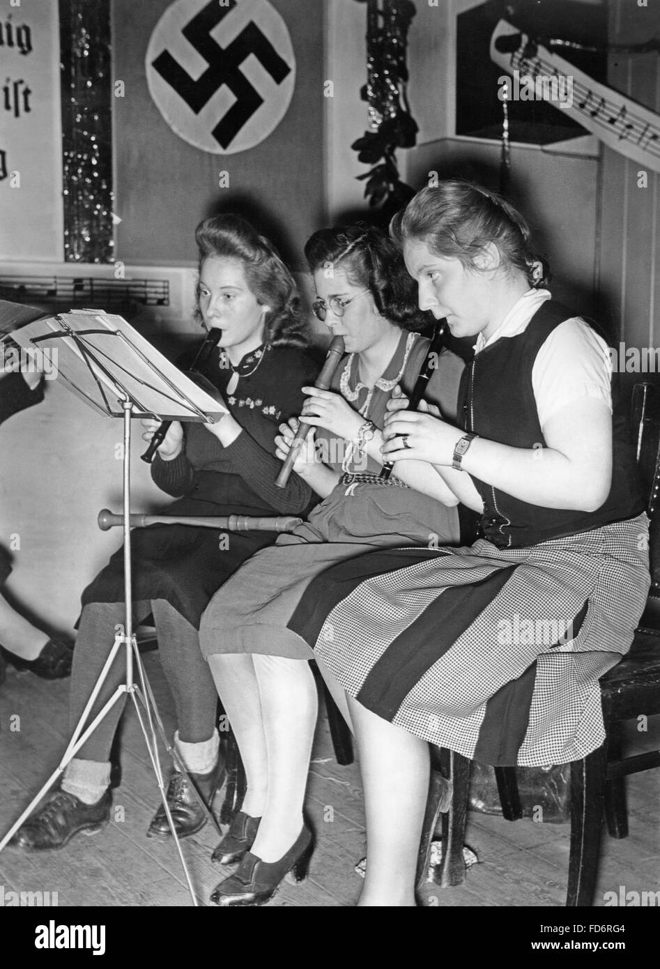 Serata di musica a Scherl-Verlag, 1942 Foto Stock