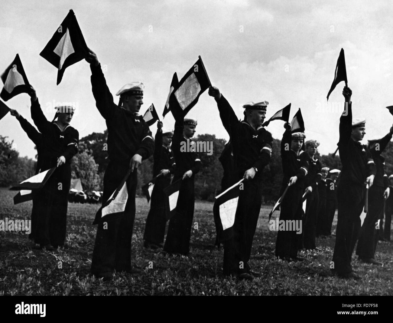Pre-formazione militare presso la Marine-HJ Foto Stock