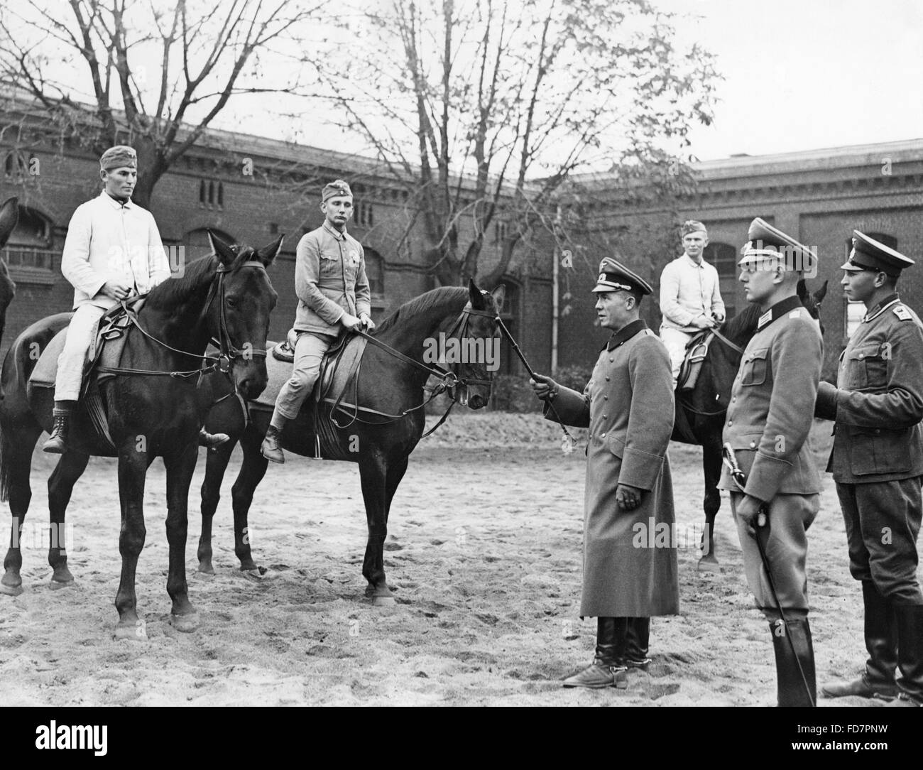 Assegnazione di reclute presso il ventitreesimo reggimento di artiglieria in Nedlitz, 1937 Foto Stock