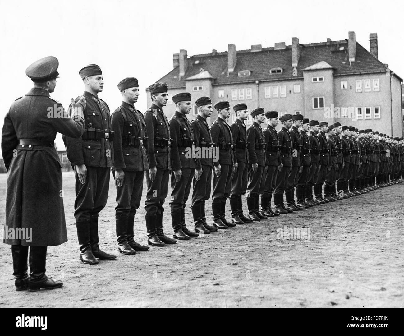 Parata a terra trapano di una unità della Luftwaffe, 1938 Foto Stock