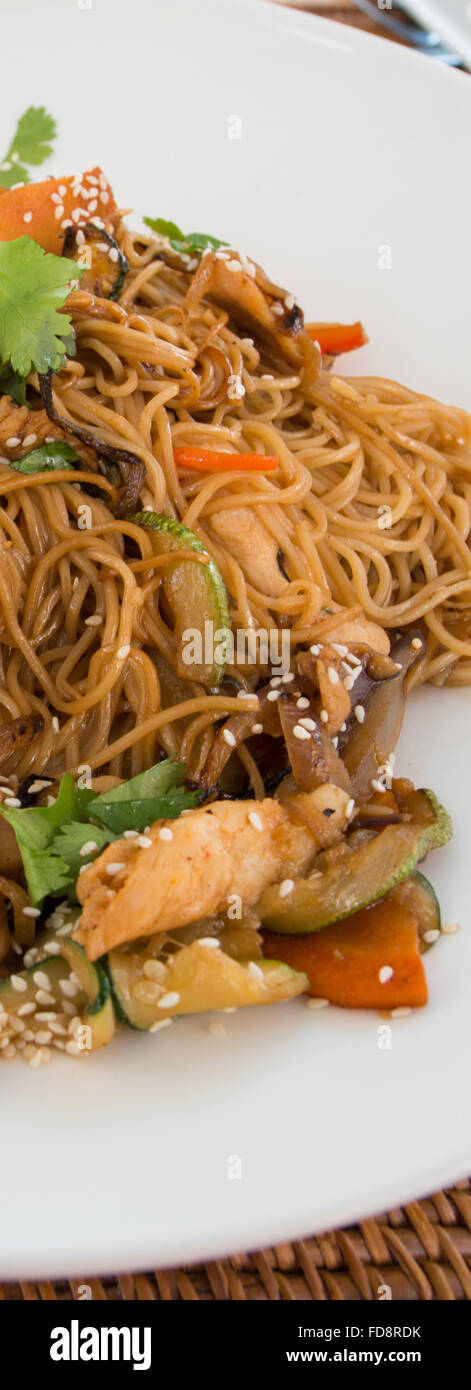 Chicken fried noodle Foto Stock