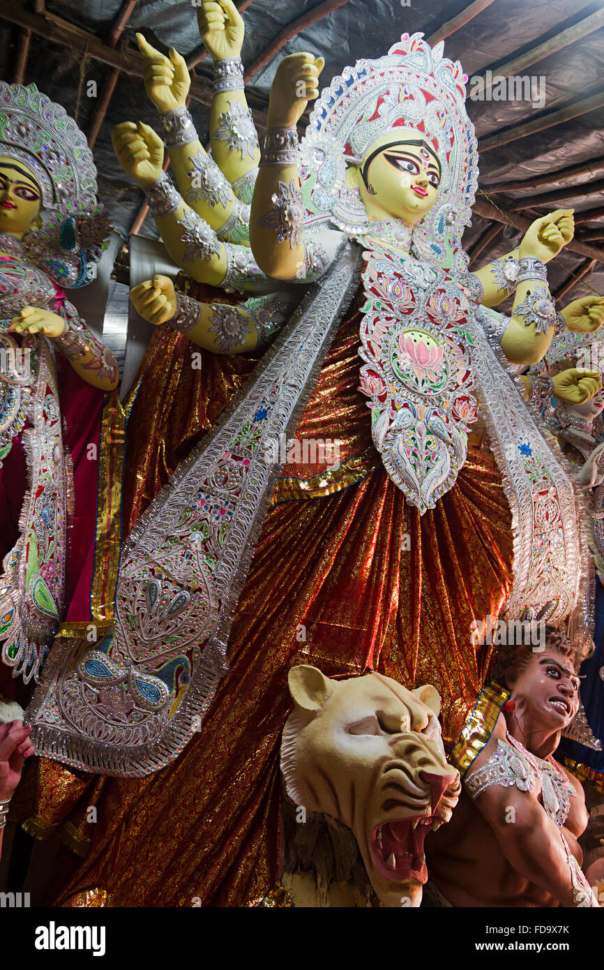 Durga Puja Dio statue Workshop nessuno Foto Stock