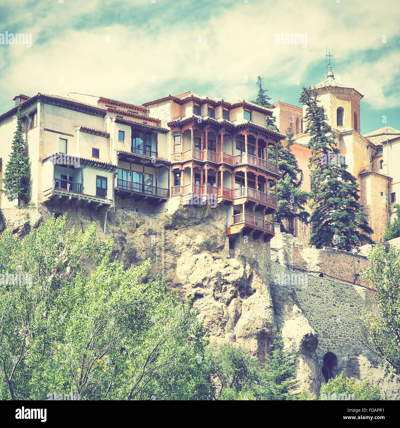 Case Sospese (Casas Colgadas) di Cuenca in Spagna. In stile retrò immagine filtrata Foto Stock