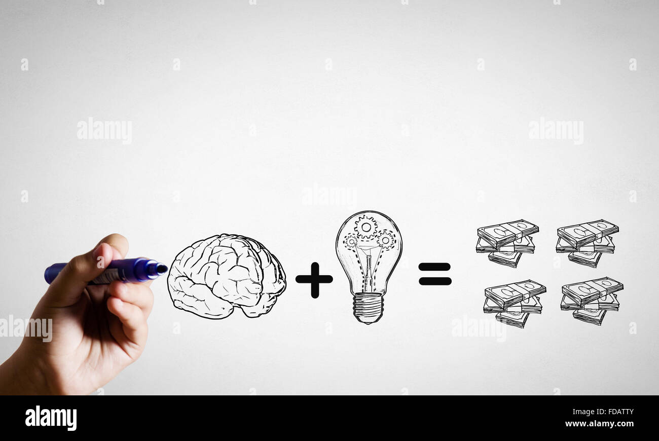 Close up di imprenditore disegno per far soldi formula Foto Stock